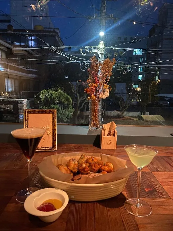 Apartment Antique Home Linked With Cafe & Bar Incheon